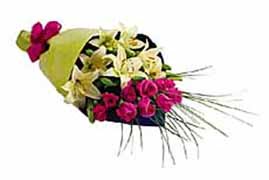 1 lilyum ve 7 g�lden buket   Ulus Ankara �i�ek servisi , �i�ek�i adresleri 