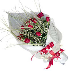  Ulus Ankara ucuz �i�ek g�nder  11 adet kirmizi g�l buket- Her g�nderim i�in ideal
