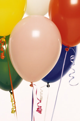  19 adet renklis latex u�an balon buketi