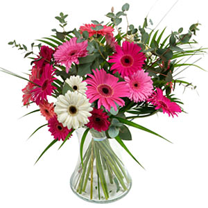 15 adet gerbera ve vazo �i�ek tanzimi  Ulus Ankara kaliteli taze ve ucuz �i�ekler 