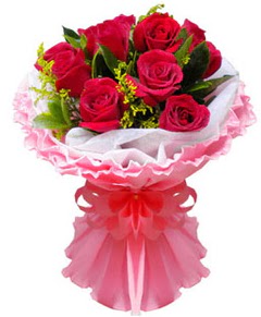 11 adet k�rm�z� g�l buketi 
