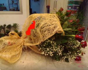 21 adet k�rm�z� g�l k�z isteme buketi 