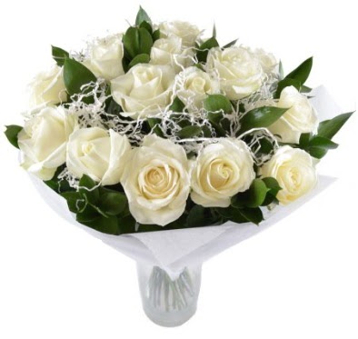 15 beyaz g�l buketi sade a�k 
