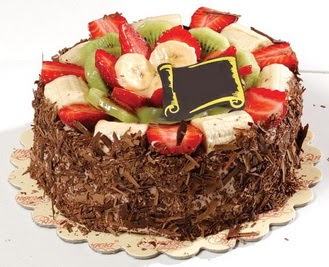 pastaci firmasindan 4 ile 6 kisilik �ikolata meyvali yaspasta  Ulus Ankara anneler g�n� �i�ek yolla 