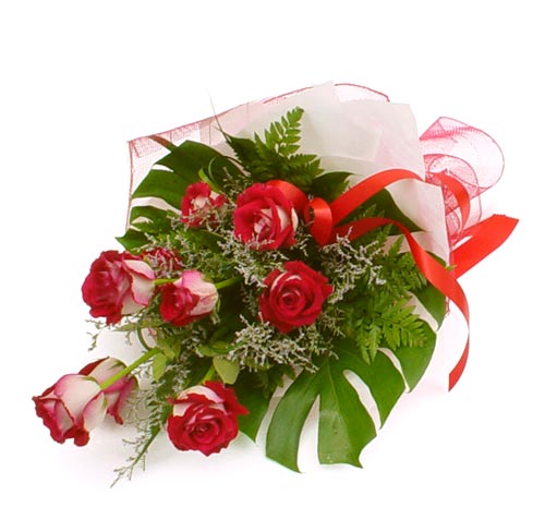 çiçek gönder 7 adet kirmizi gül buketi  Ulus Ankara çiçek satışı 