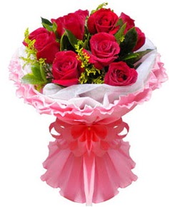 11 adet k�rm�z� g�l buketi 