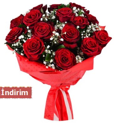 12 Adet kırmızı aşk gülleri  